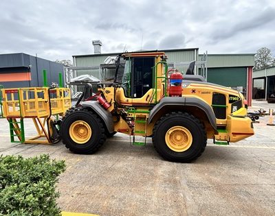 Volvo L120H - MEWP